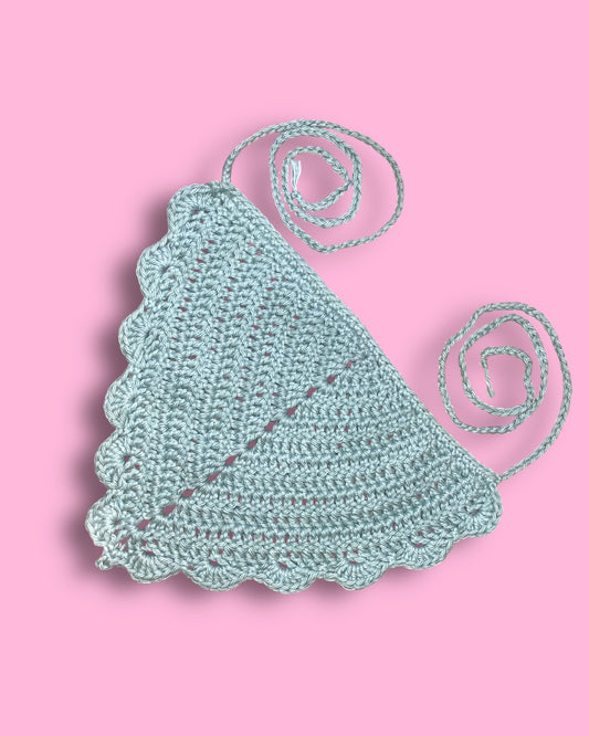 Solid Scalloped Bandana